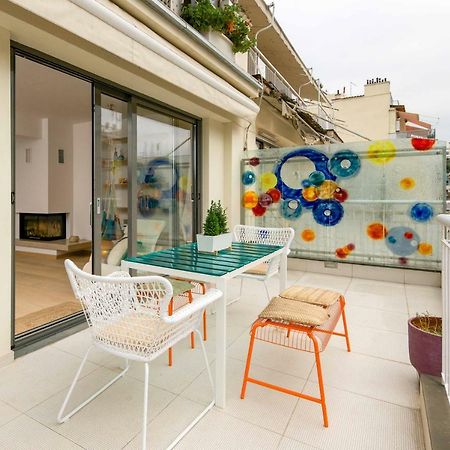 Stylish 3-Bedroom Apartment & Terrace テッサロニキ エクステリア 写真